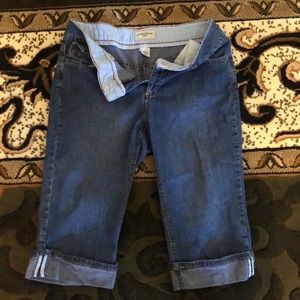 EUC St Johns Bay Capris